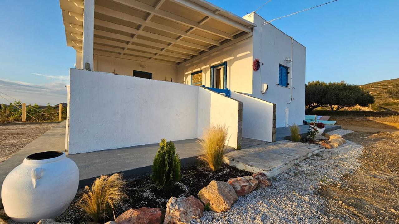 Bayview Villa With Jaccuzi - Milos Zefiría Exteriör bild