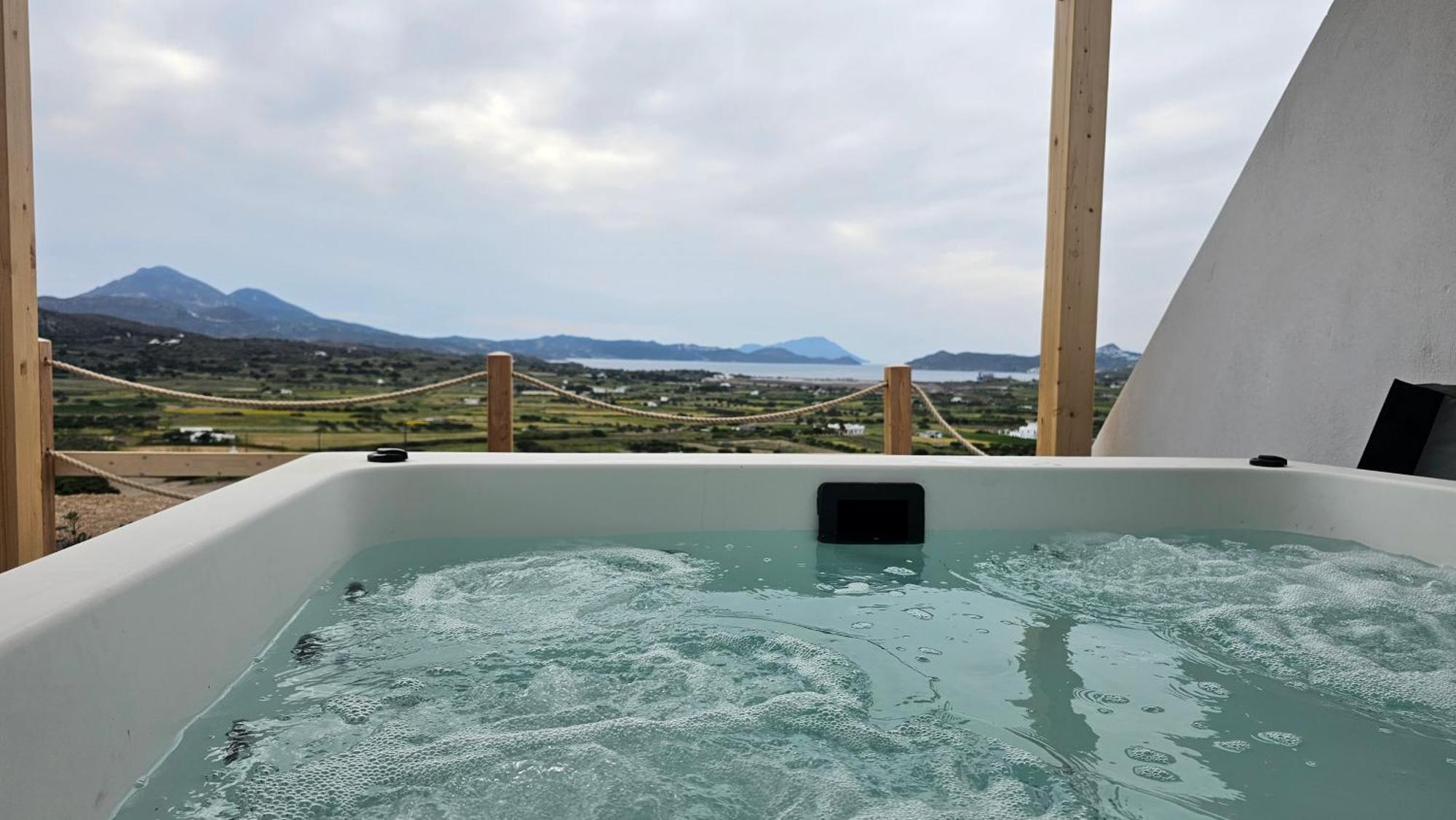 Bayview Villa With Jaccuzi - Milos Zefiría Exteriör bild